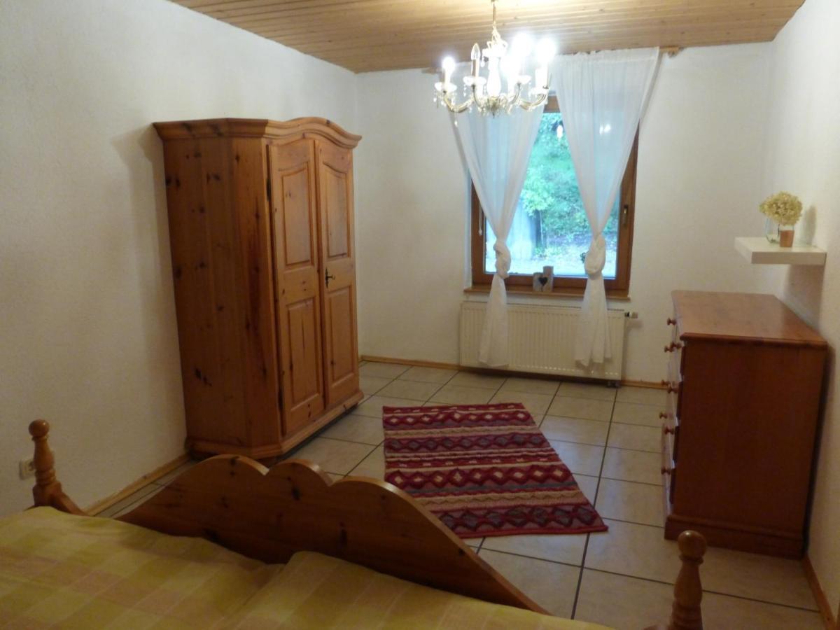 Ferienwohnungen Hof Heiderich Oberzent Ngoại thất bức ảnh